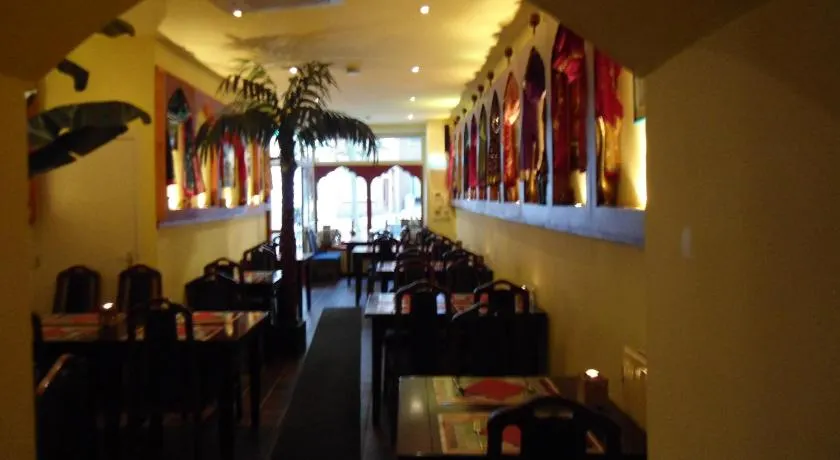 SIMLA INDIAAS RESTAURANT VOOR KAMER - Image 1