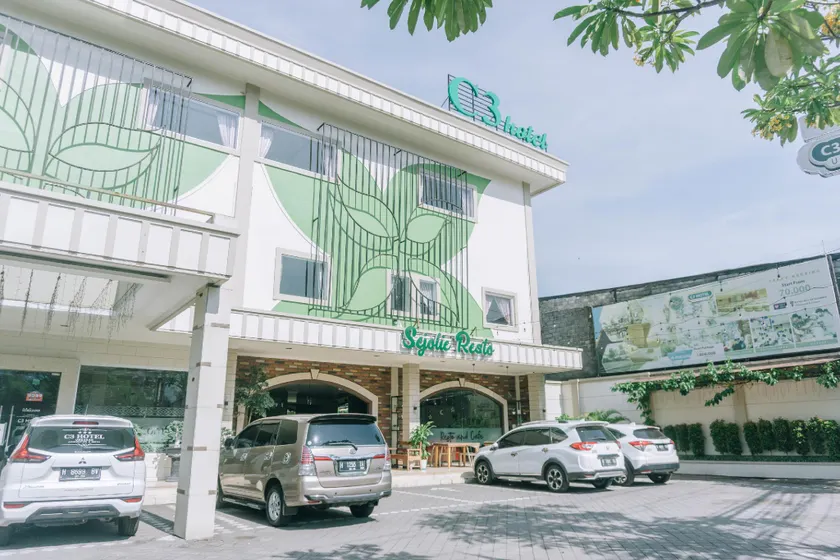 C3 Hotel - Image 1