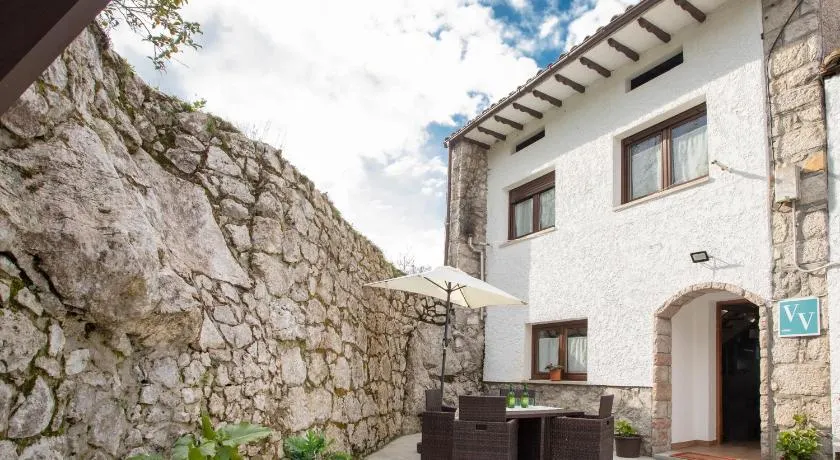 Casa de campo en Llanes para 8 personas - Image 1