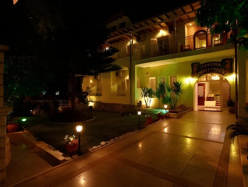 Hotel Maistrali - Image 1