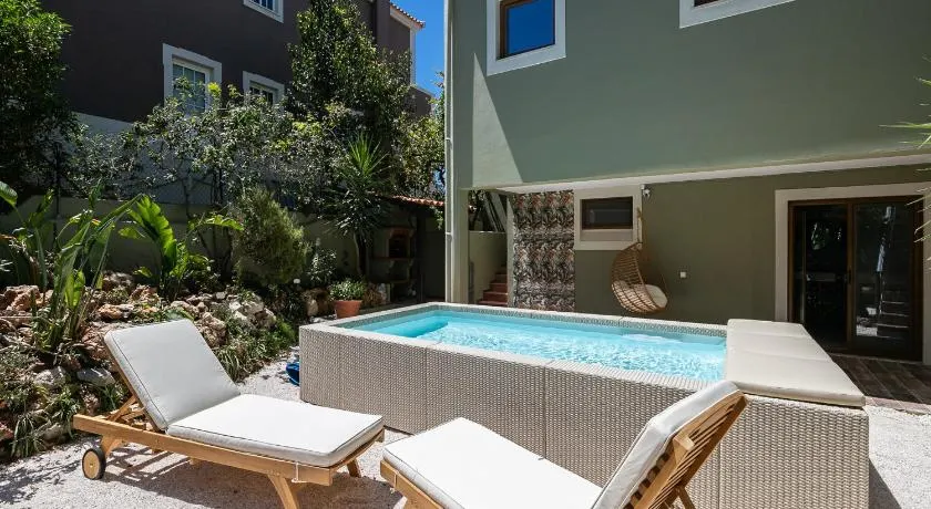 Walk in Hostel Faro Airport - Image 1