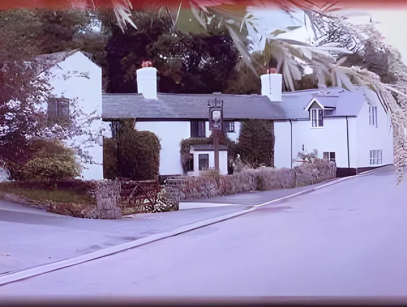 The Glan Yr Afon Inn - Image 1