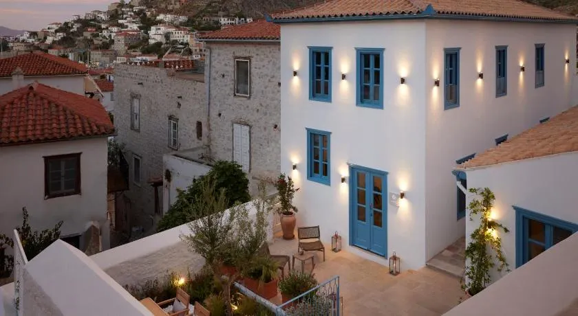 Orloff Legacy Suites Hydra - Image 1