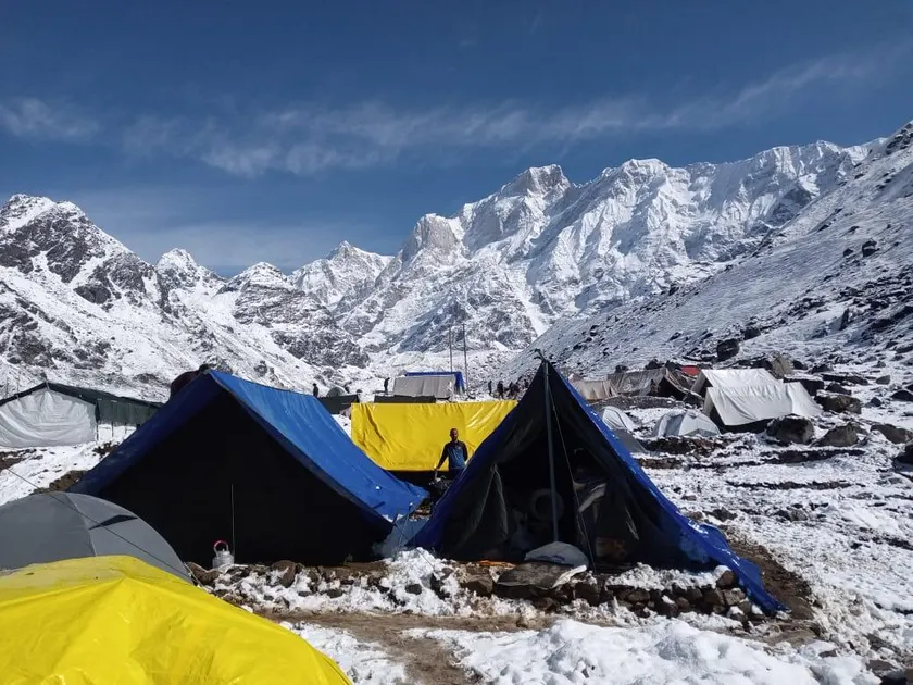 Himalayan hills tent accomodation - Image 1
