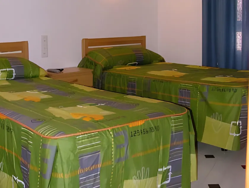 Hostal Tropical - Image 1