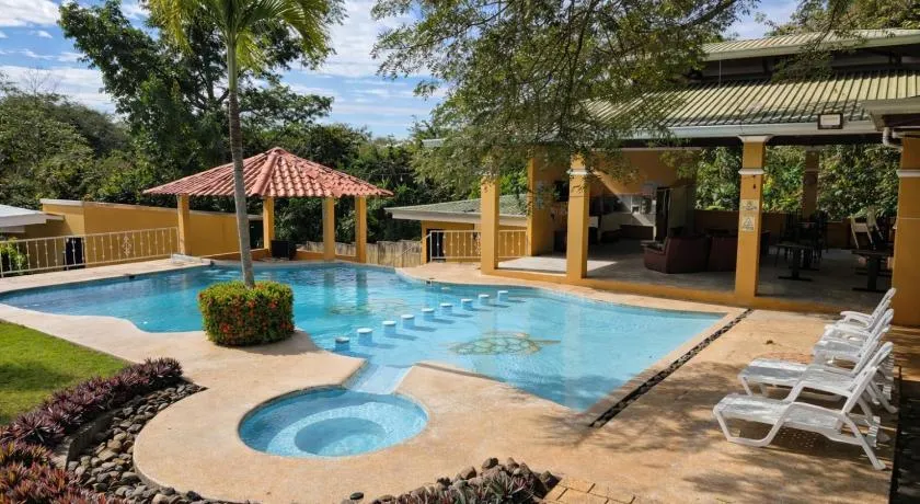 SJO airport eco-Escape, Villa jr 2 & Pool - Image 1