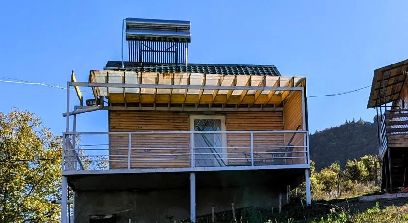 Gorgeous and cozy mountain top cabin - Image 1