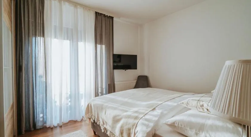 Apartman VI u centru Kutine - Image 1