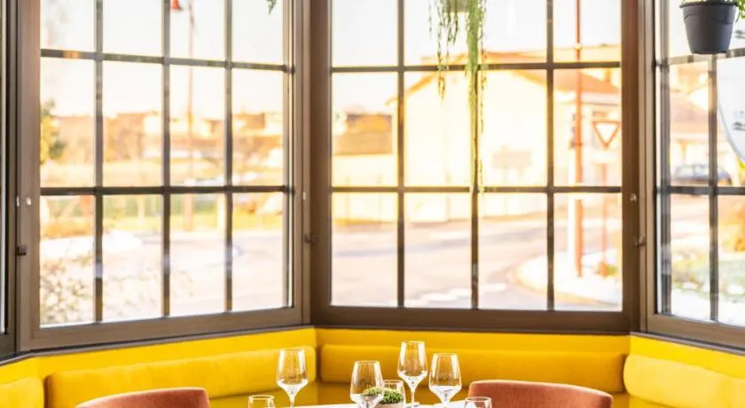 hôtel restaurant le S'Y - Image 1