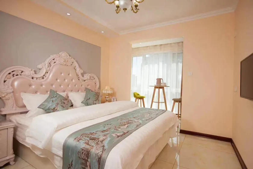 Jinlong Apartment (Tangxuan Mansion Branch) - Image 1