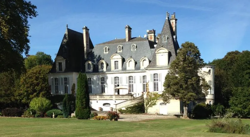 Chateau du Val Larbont - Image 1