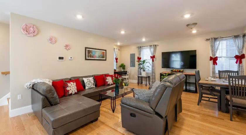 Peaceful 5BR & 4BA Quincy House w Patio, near Red Line & Pet Friendly 284 - Image 1