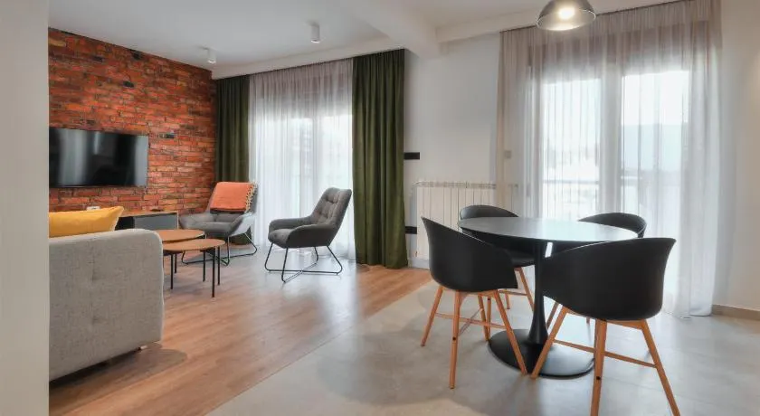Apartments Proforma - Image 1