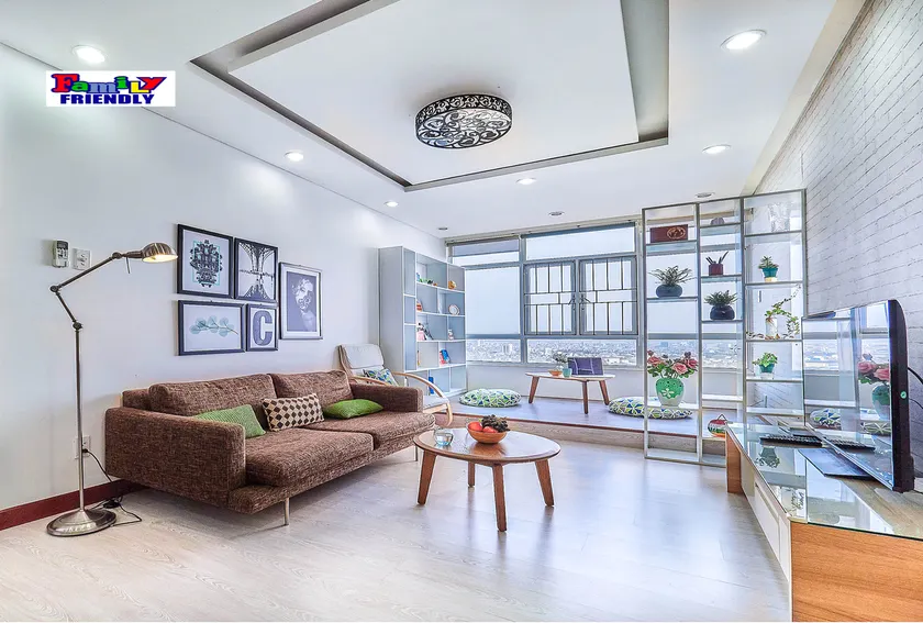 ZORO HOME Deluxe Stunning-View Condominium Danang Center - Image 1