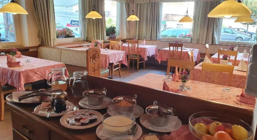 ALBERGO BAR RISTORANTE DOLOMIA - Image 1
