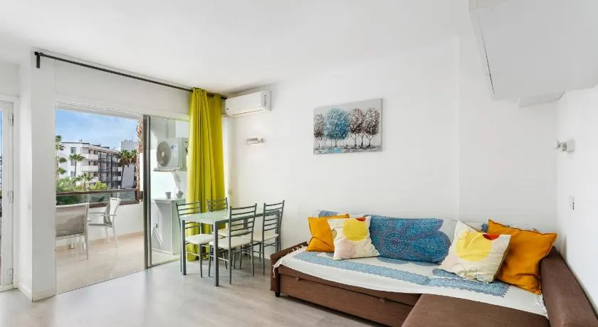Charmant appartement avec piscine à 5 min de la mer - Image 1