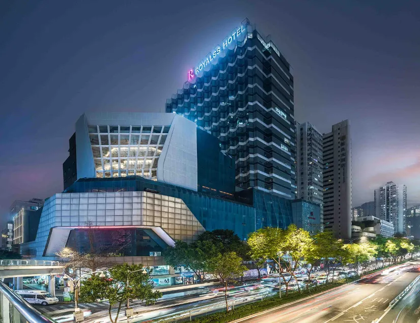 R Royalss Hotel, Chengdu Chunxi Road Taikooli Tianfu - Image 1