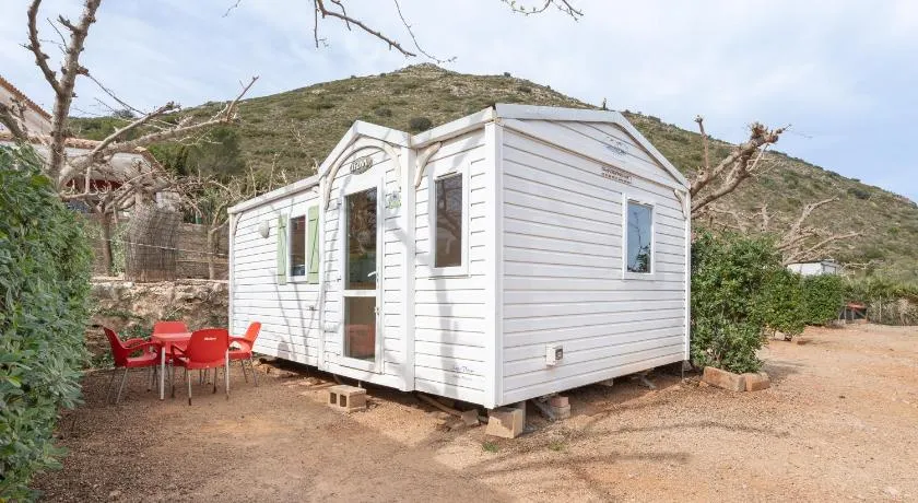 Falaguera Bungalow 4 - Image 1