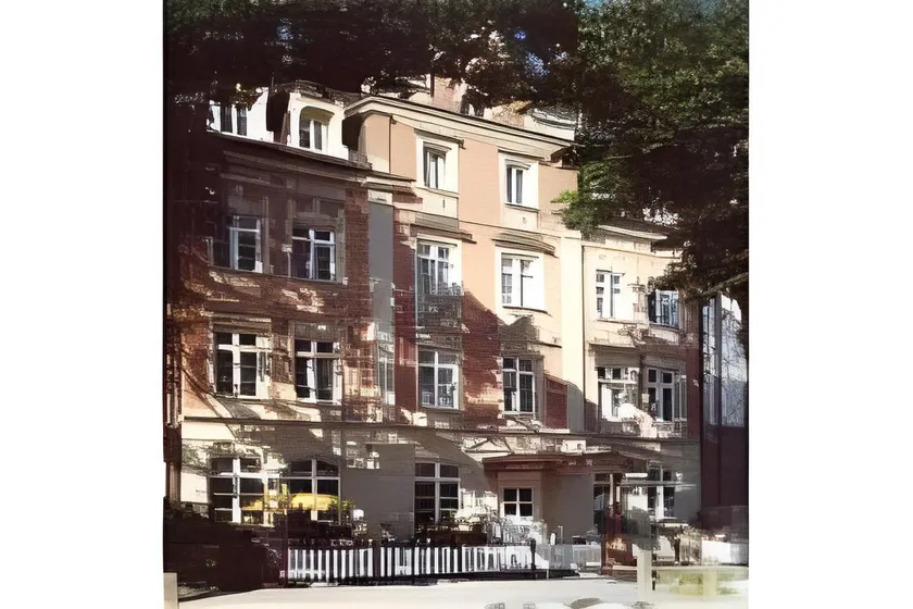 Hotel Burghof - Image 1