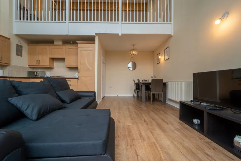 Two Bedroom Apartment - Image 1