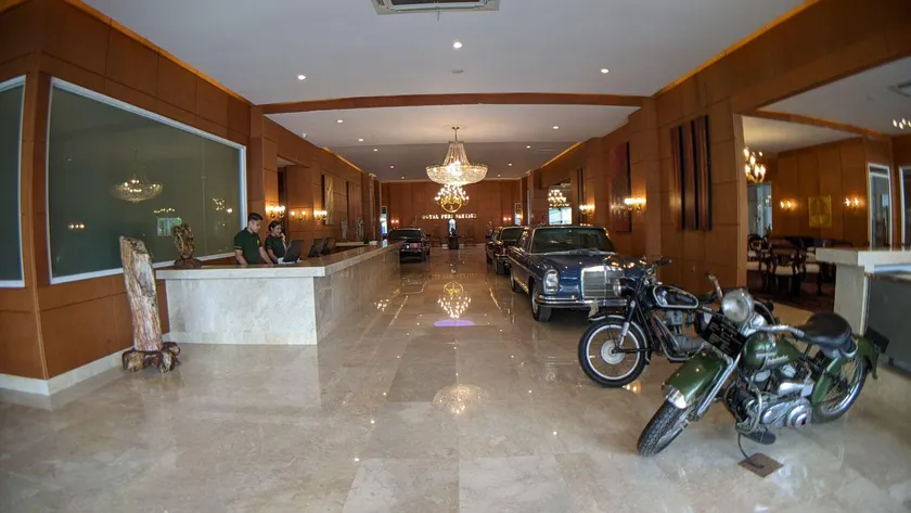 Puri Senyiur Hotel - Image 1