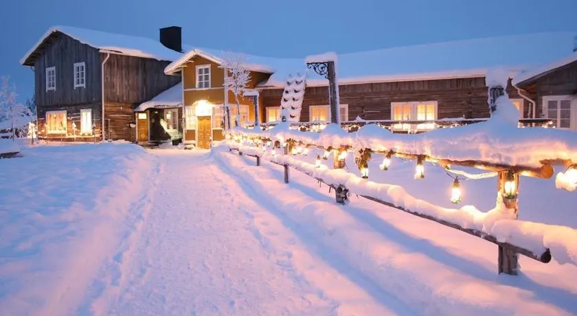 Elves Village Hotel - Image 1