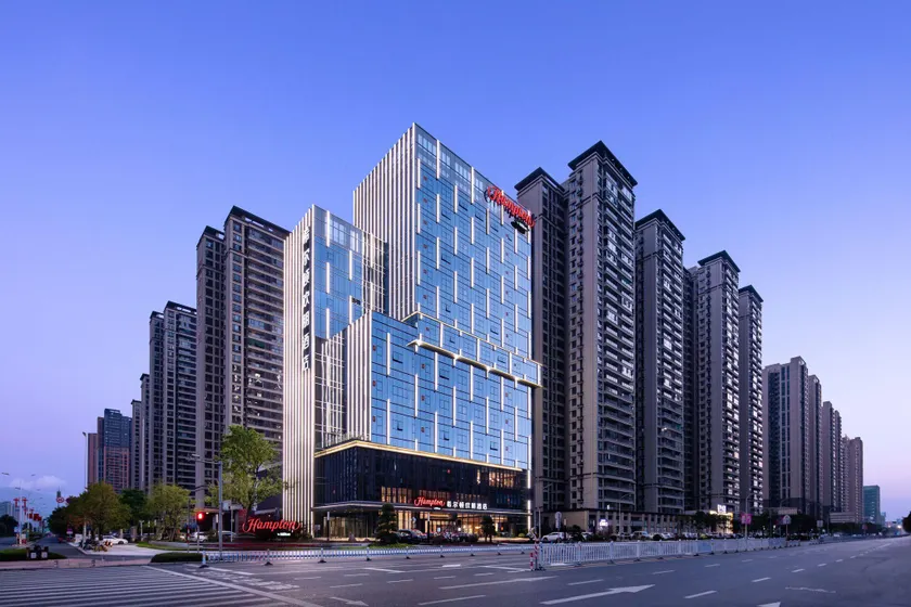Hampton by Hilton Guigang - Image 1