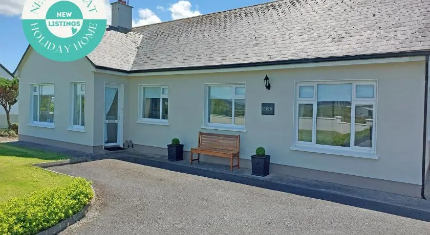 Southland Holiday Home by Trident Holiday Homes - Image 1