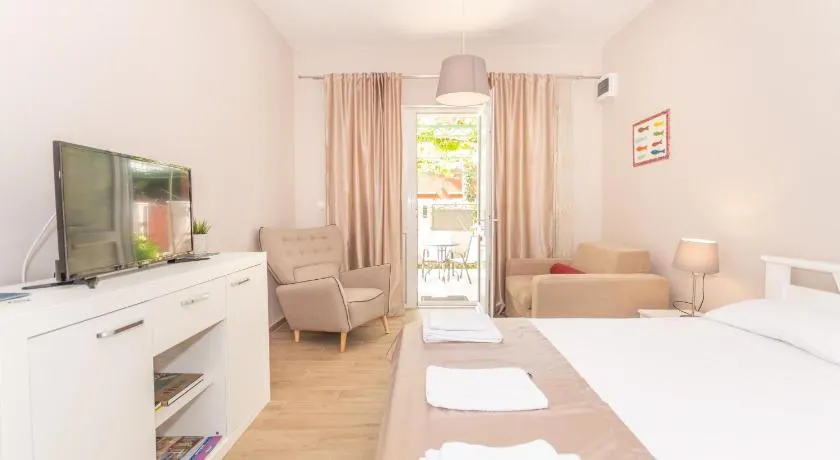 Ioannis Apartments - Image 1