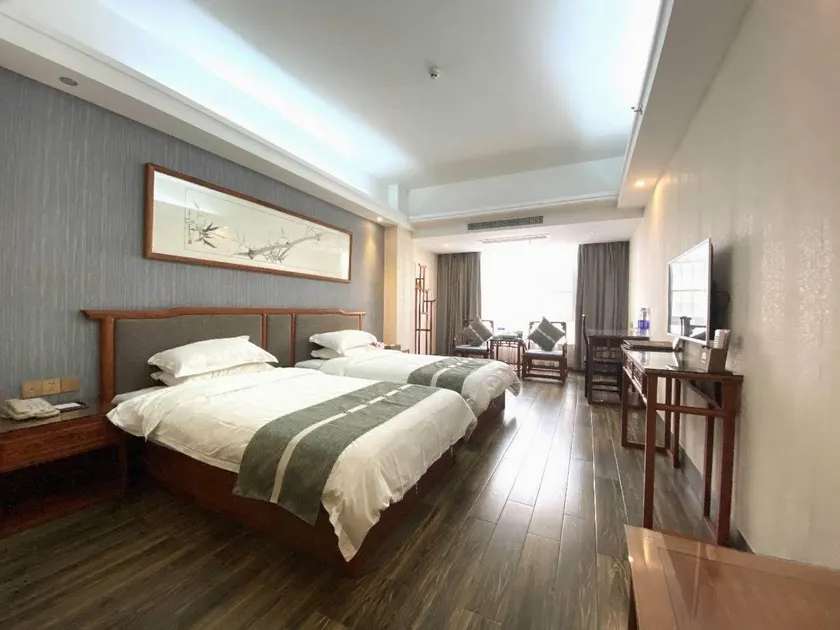 Kailai Hotel - Image 1