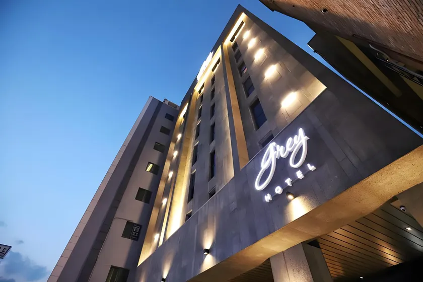 Gangneung Grey Hotel - Image 1