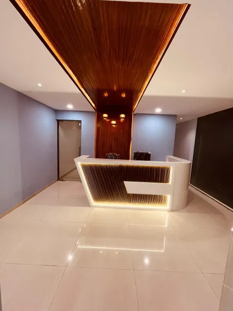 Venus Hotel - Image 1