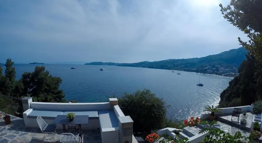 Evgenia Seafront House - Image 1