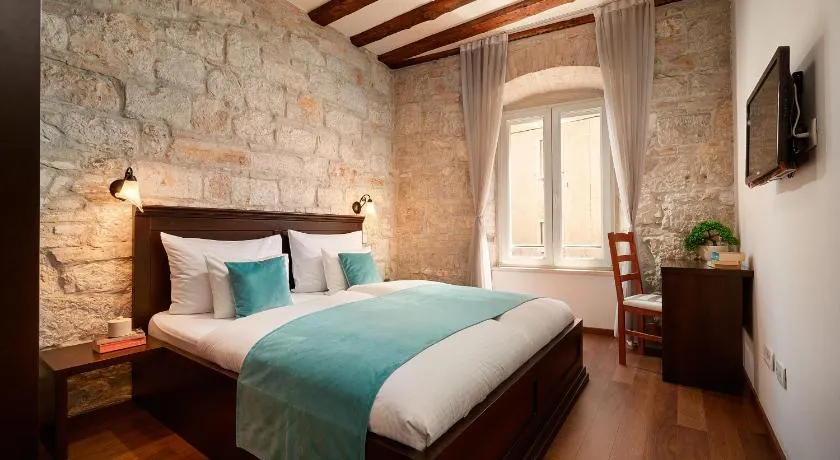 Villa Olea - Image 1