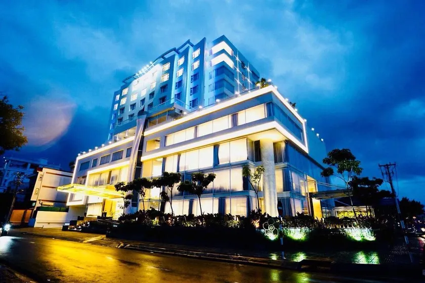 Khách sạn Sài Gòn Vĩnh Long - Image 1
