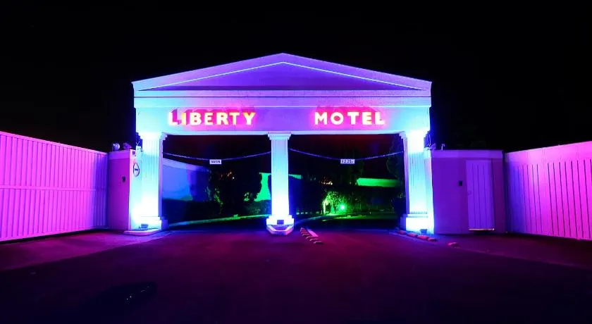 Liberty Motel - Image 1