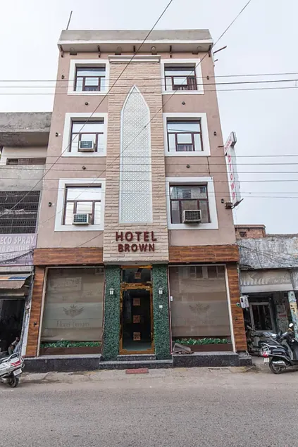 Hotel Brown Ludhiana Punjab - Image 1