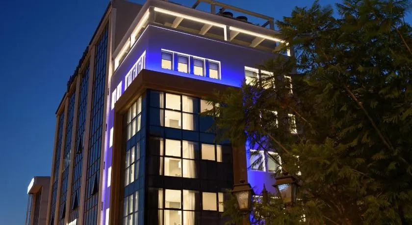 The Convo Syngrou Apartments - Image 1
