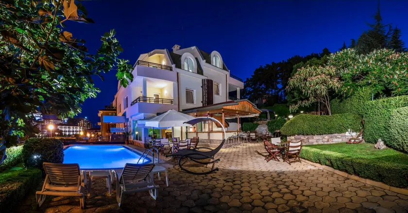 Milennia Family Hotel - Image 1