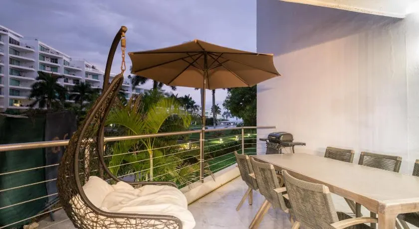 RESTYLE: Ocean front + pool Nuevo Vallarta - Image 1