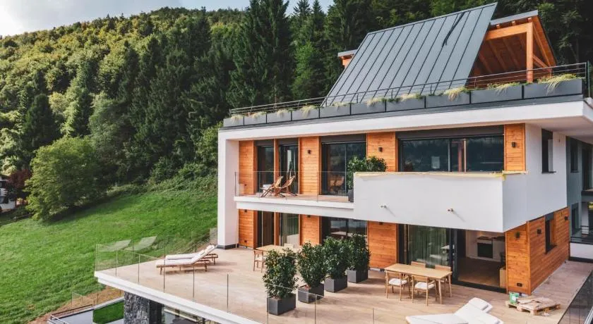 Oberwiesen Rooms, Apartments & Spa - Image 1