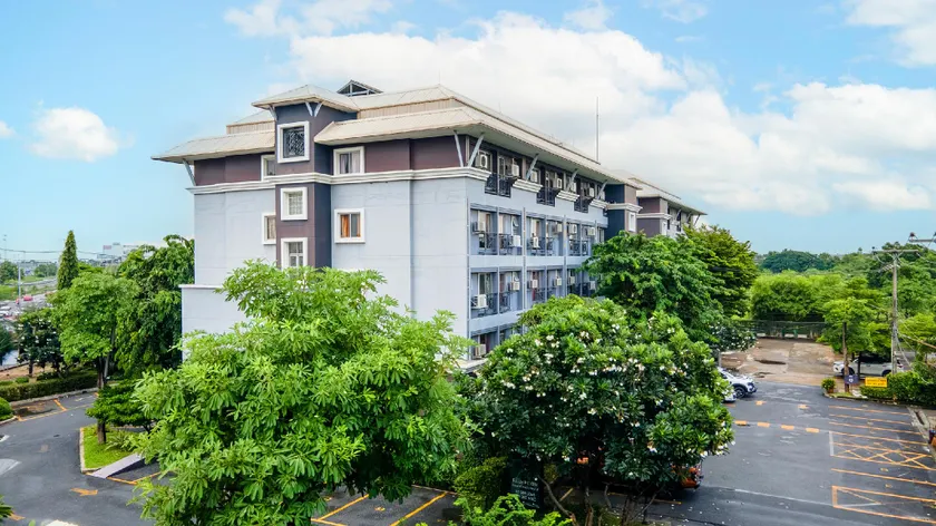 Synsiri Resort - Image 1