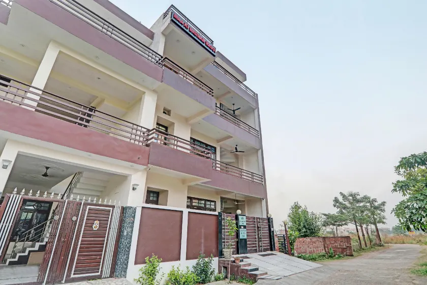 Hotel O gharaunda Home Stay - Image 1
