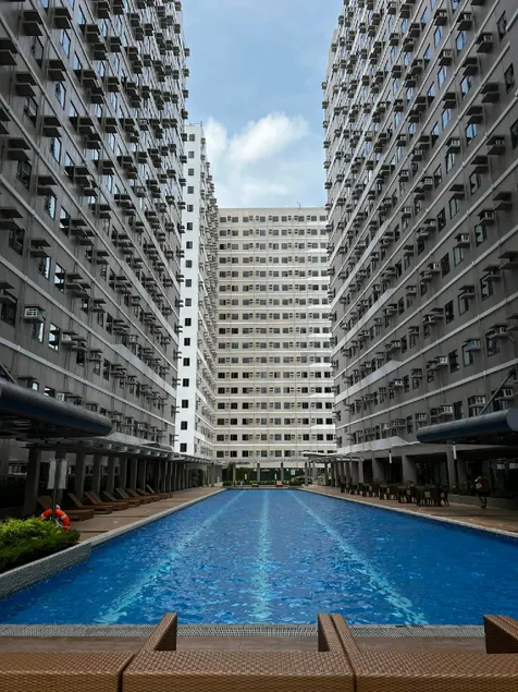 Suite 1014-Cavite Airbnb w/ Resort-like Amenities - Image 1