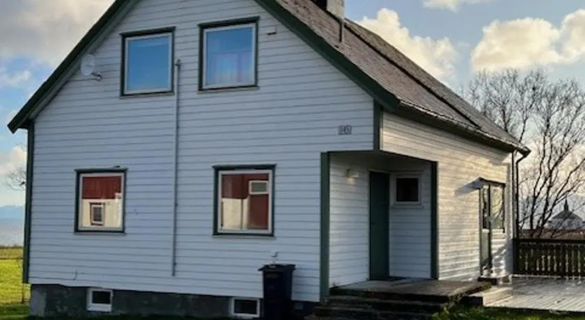 Tenant Farm House - Image 1