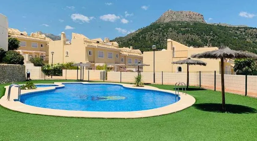 Duplex con una vista impresionantes a Calpe - Image 1