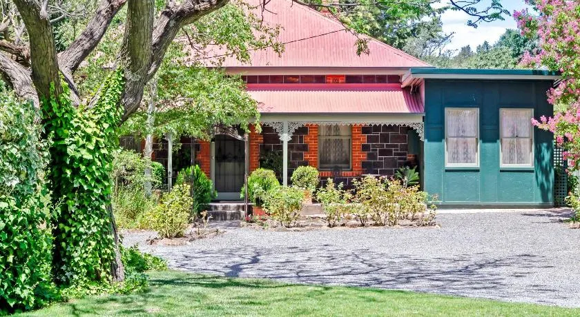 Winery Cottage - Image 1
