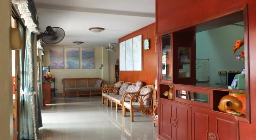 Royal Beach Guest House - Image 1