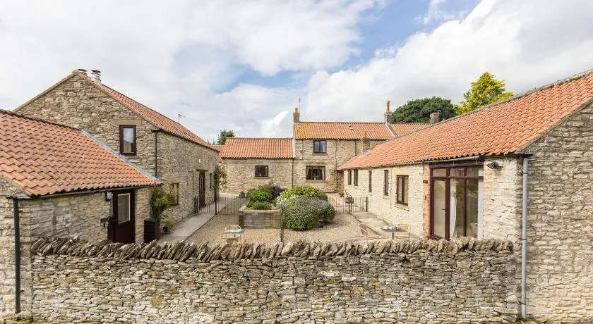 Valley View Farm Holiday Cottages - Image 1