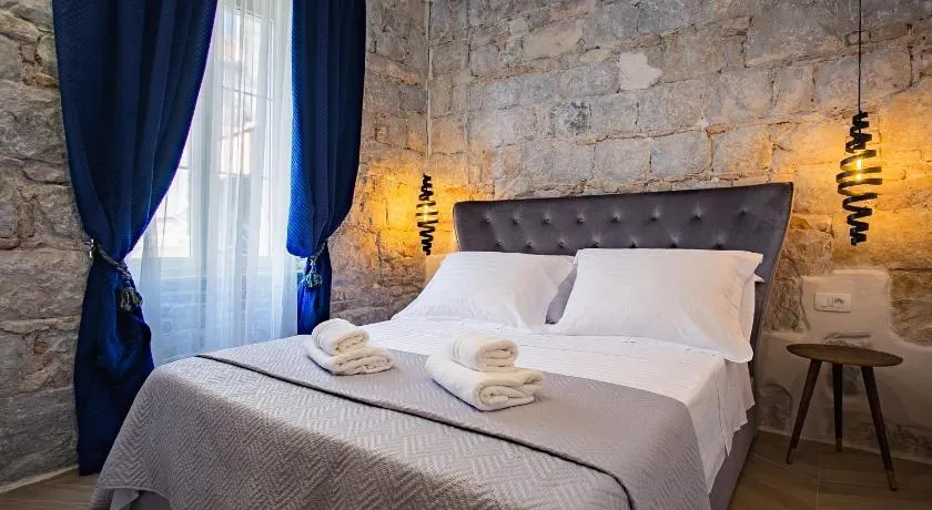 Best4Stay Luxury Rooms - Image 1